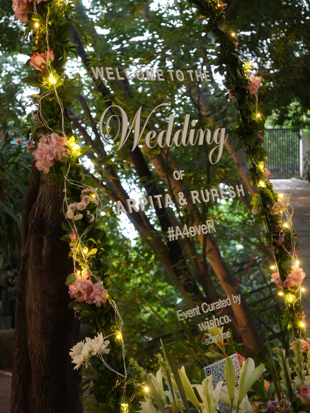 mirror welcome boards