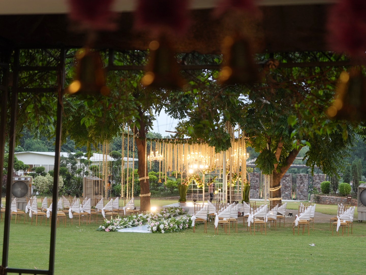 garden view decor