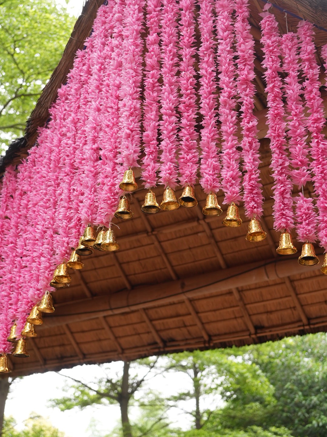 entrance floral decor