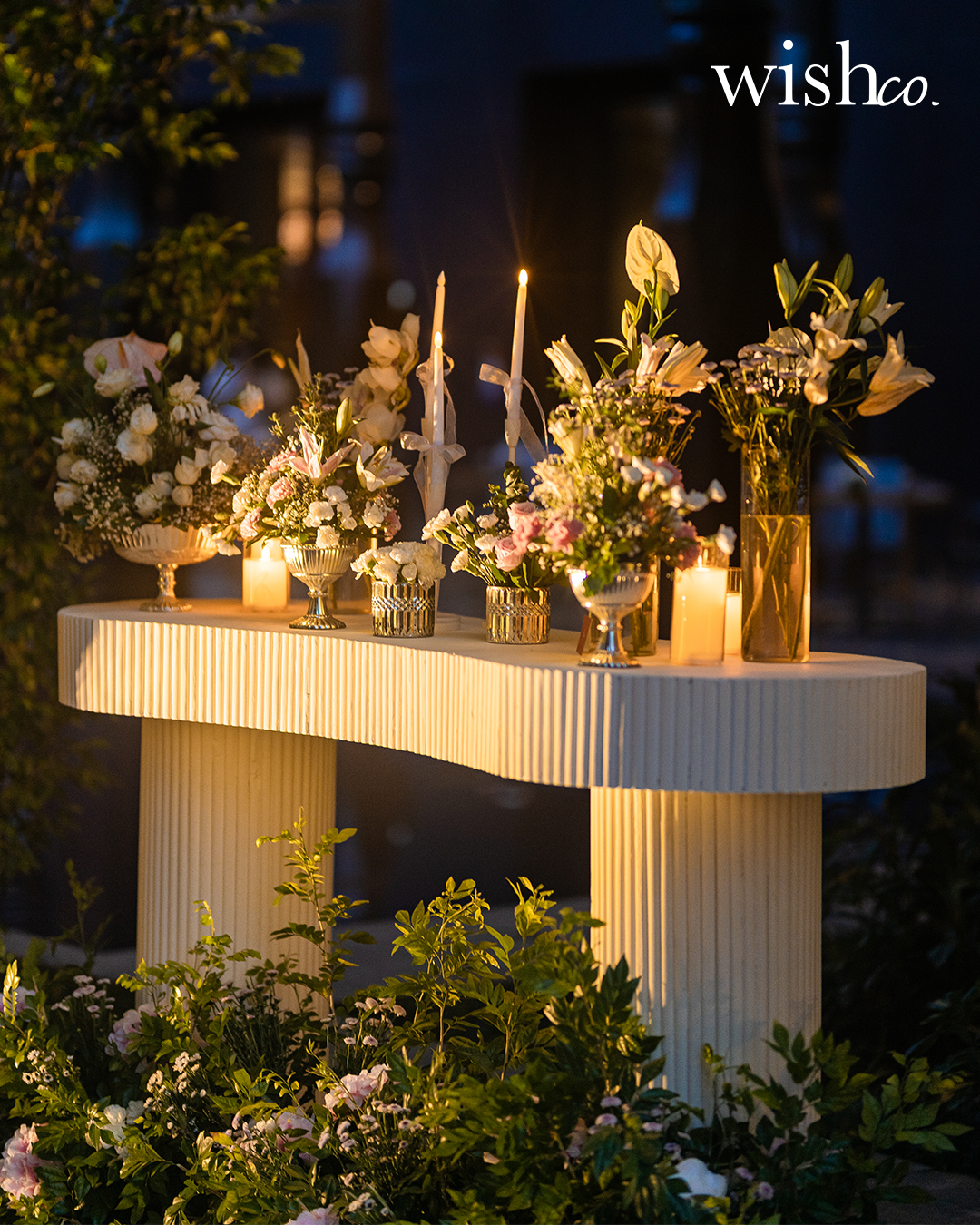 corner wedding decor